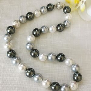 Large Faux Pearl choker necklace grey and white